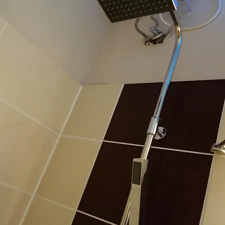 Vivid Csengery Appartement *